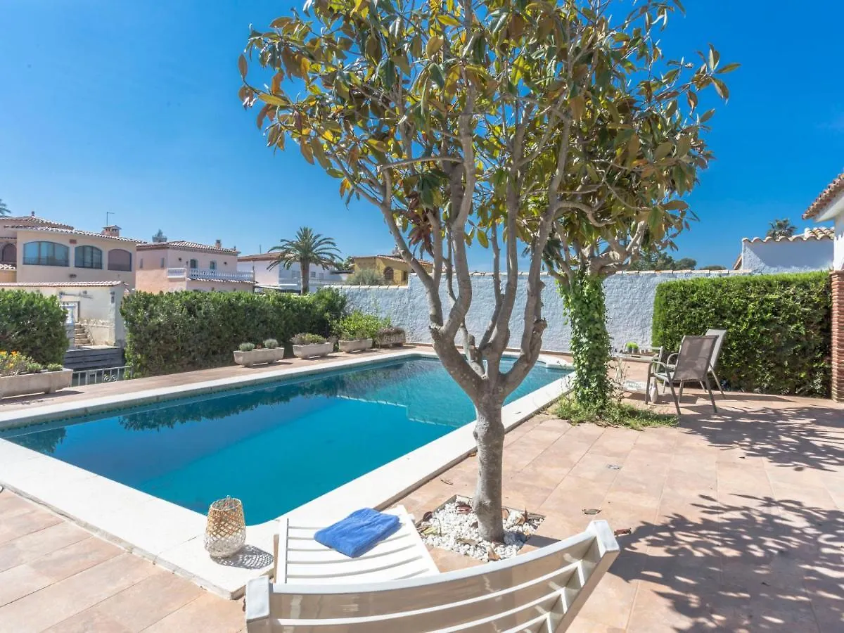 Holiday Home Falconera By Interhome Empuriabrava
